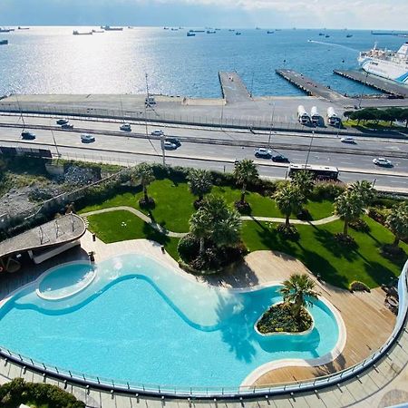 Lux 2 Room Suite Apartment With Seaview In Center 伊斯坦布尔 外观 照片