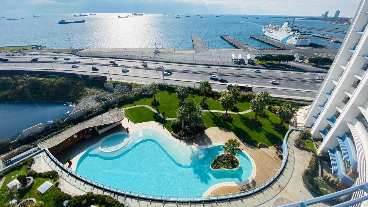 Lux 2 Room Suite Apartment With Seaview In Center 伊斯坦布尔 外观 照片